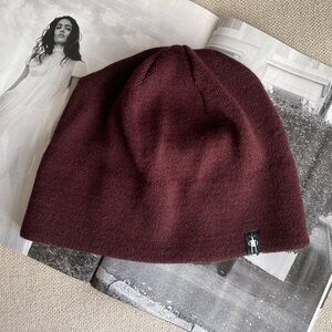 Smartwool Merino Blend Beanie In Burgundy OS